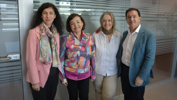 El CGE y la AEEP trabajarán conjuntamente para potenciar la figura de la enfermería pediátrica en toda España